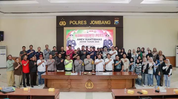 Rapor Hijau Polres Jombang 2025,Dari Pemberantasan Narkoba hingga Ketahanan Pangan