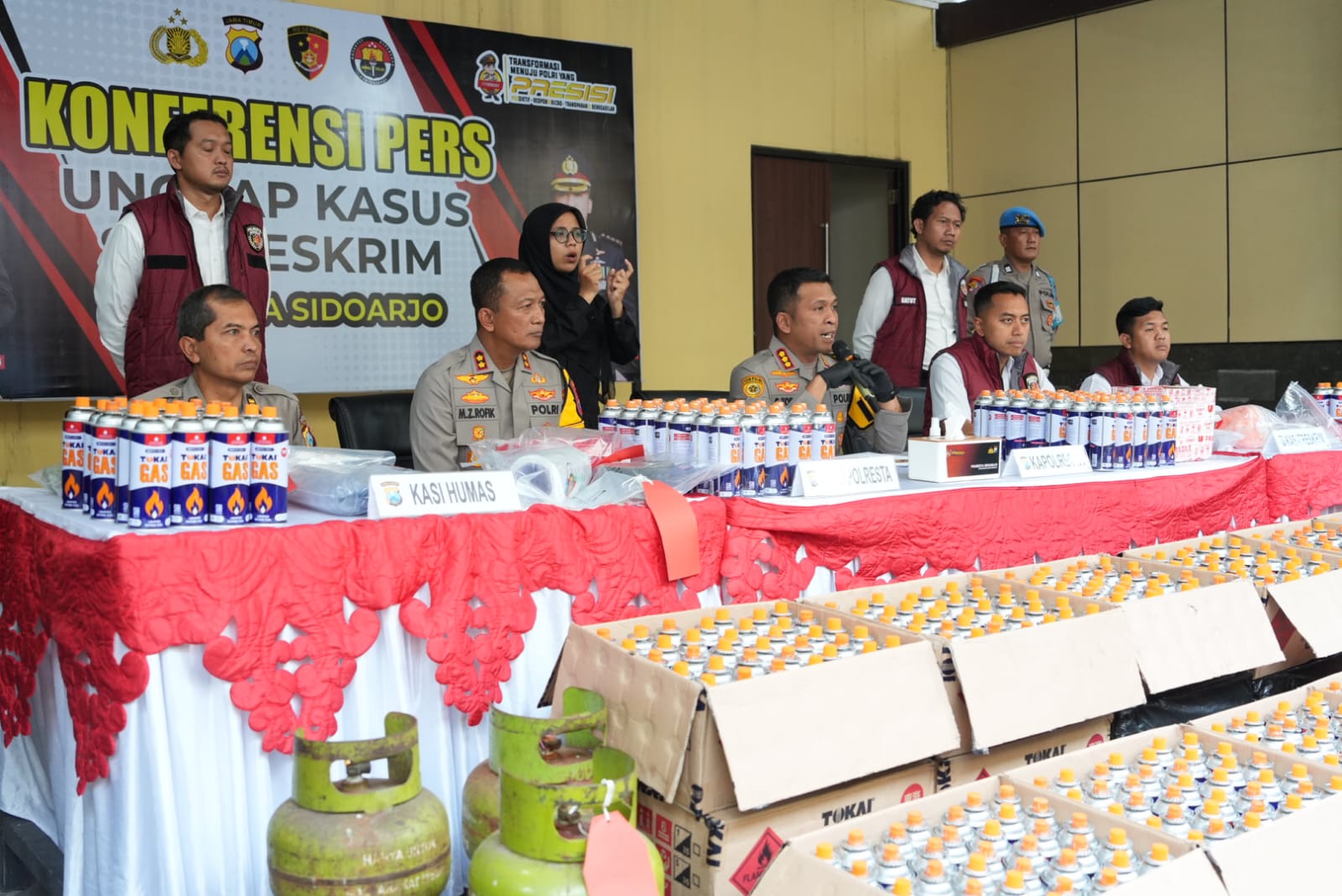 Polresta Sidoarjo Bongkar Pengoplosan LPG Subsidi Jadi Gas Portabel untuk dijual ke masyarakat