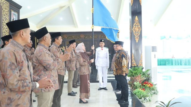 Yuliati Nugrahani Resmi Nahkodai Dekopinda Jombang, Ini Pesan Bupati Jombang Warsubi 
