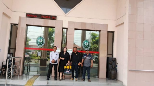 Rikha Permatasari SH;Proses Hukum Amir Asnawi Cacat Prosedur,Dalam Proses Sidang Praperadilan