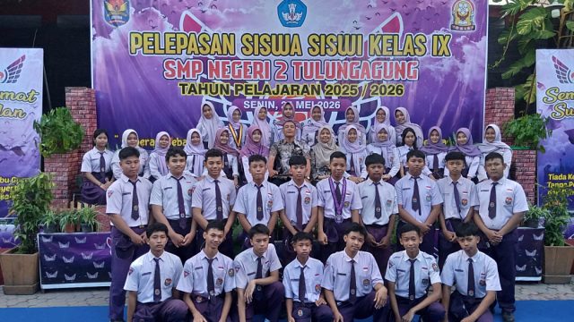 Pelepasan Siswa Siswi SMPN 2 Tulungagung Tahun Pelajaran 2025/2026