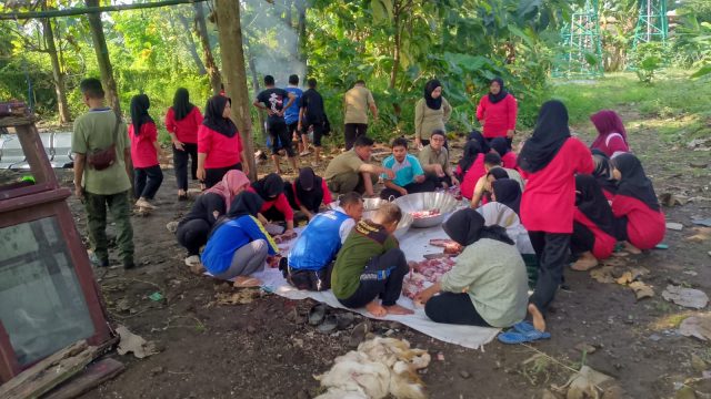 Kolaborasi Dinsos Jombang–Tagana Menggema di Iduladha, Bansos dan Pelatihan Dapur Umum Disambut Antusias