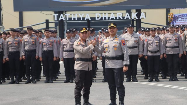 Kapolda Jawa Timur Pimpin Langsung Prosesi Sertijab Kapolres Kediri