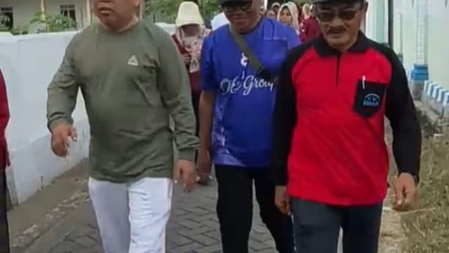 Peringatan Harganas Ke-33, KBPPPA Tulungagung Gelar Jalan Sehat Di Desa Pelem – Wisata Coban