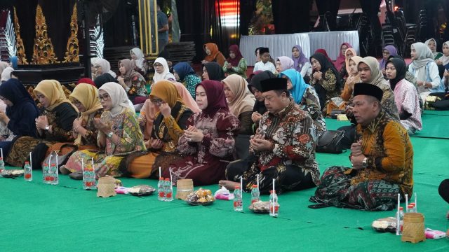 Tasyakuran HUT ke-81 RI, Bupati Jombang Doakan Korban Gempa NTT dan Keselamatan Indonesia