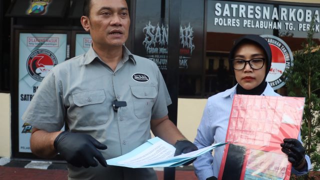 Polres Pelabuhan Tanjung Perak Amankan Residivis Pengedar Narkoba Sita 89,81 Gram Sabu