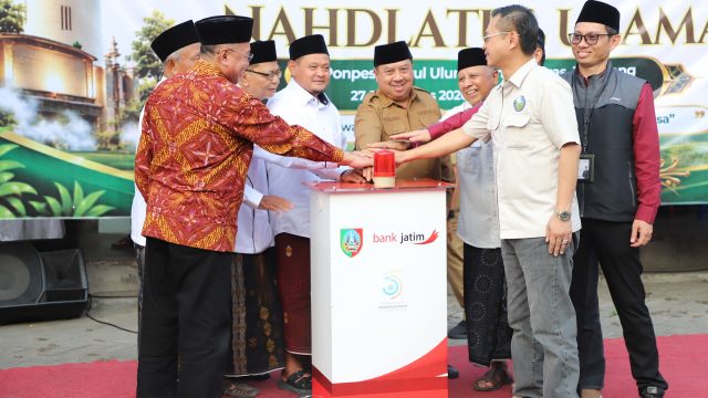 Bupati Jombang Resmikan Posko Ramah Muktamirin di Pasar Ngrawan