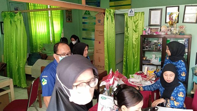 Ratusan Siswa dan Guru SMKN 1 Boyolangu Tulungagung Diduga Keracunan MBG