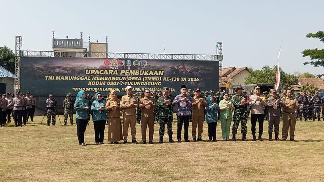 Plt. Bupati Ahmad Baharudin Resmi Buka TMMD ke-130 di Desa Pojok Tulungagung: Satukan Langkah Membangun Negeri dari Desa
