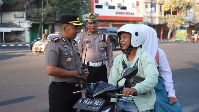 Kapolres Jombang Turun Langsung Pantau Kring Pagi, Kedepankan Pelayanan Humanis kepada Masyarakat