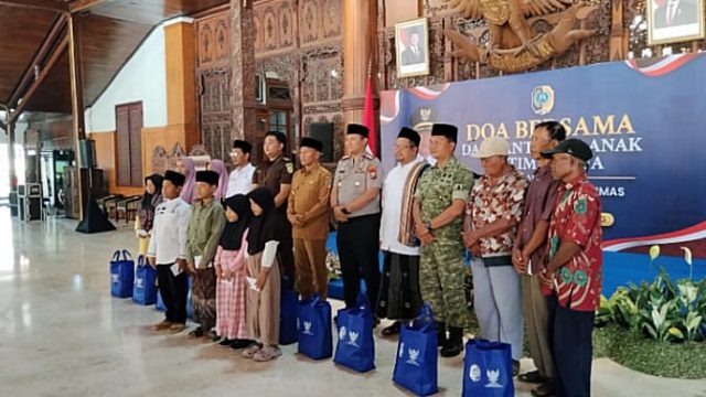 Plt. Bupati Tulungagung Bersama Forkopimda Gelar Doa Bersama dan Santunan Anak Yatim Dan Duafa, Demi Wujudkan Kamtibmas yang Kondusif  ​