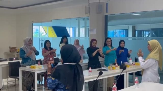 Gagas Program Tepat Guna, DPW Squad Nusantara Jatim Memasyarakatkan Bahasa Isyarat Sebagai Wujud Pelayanan Publik Inklusif