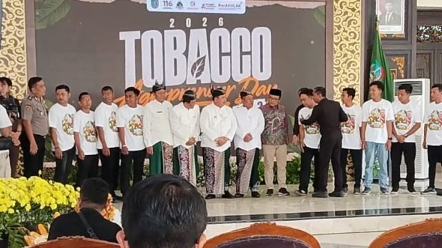 Bupati Warsubi Ajak Anak Muda Jadi Petani Tembakau Modern dan Inovatif
